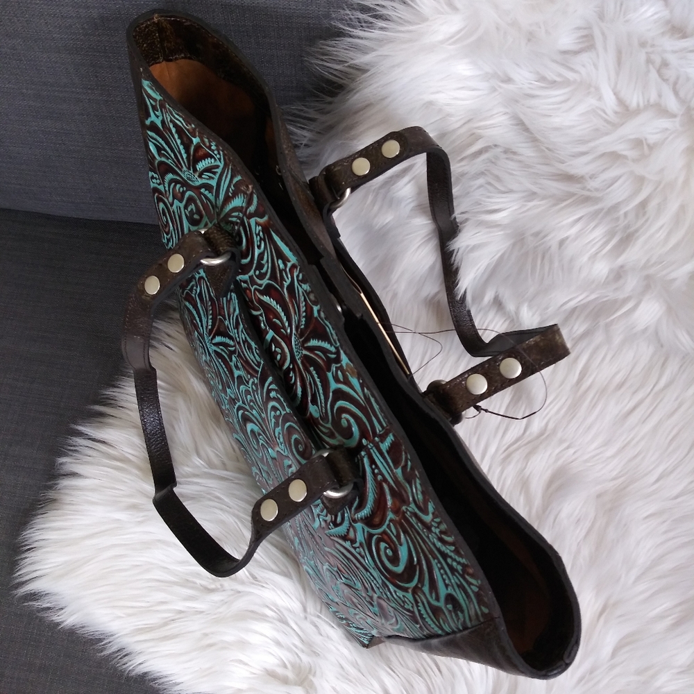 NWT PATRICIA NASH LEATHER TOOLED SOLARO TOTE - Picture 7 of 12